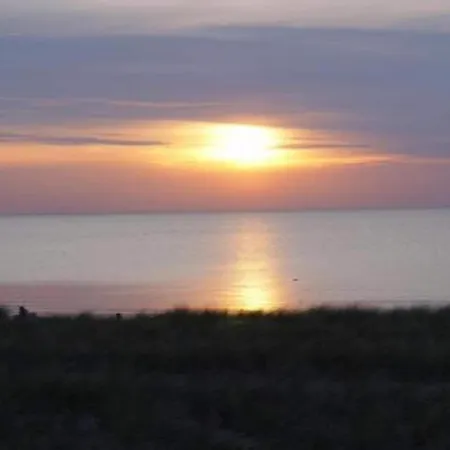 Tranquil In Alt Bukow Hébergement de vacances *